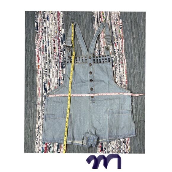 Pol Denim Overall Shorts With Side Pockets And Stud Details - Picture 12 of 16